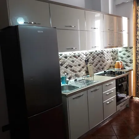 Central & Spacious 2 Bedrooms Apartment