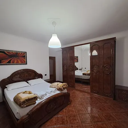 Seafront Two Bedrooms Near The Daire Avlonya